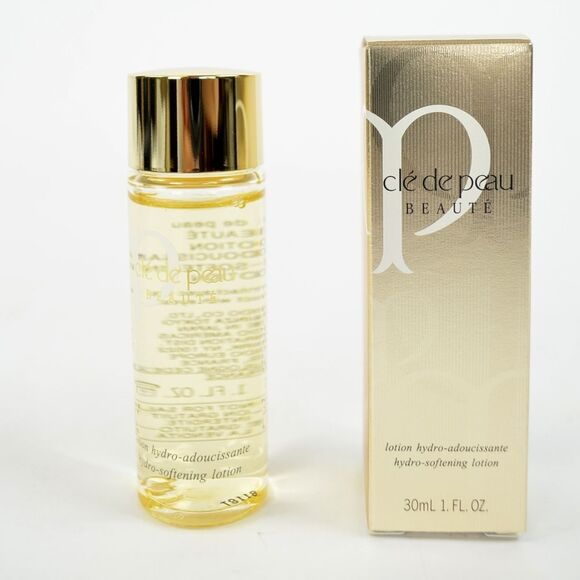 Cle De Peau Beaute Essential Refining Essence - Picture 1 of 3